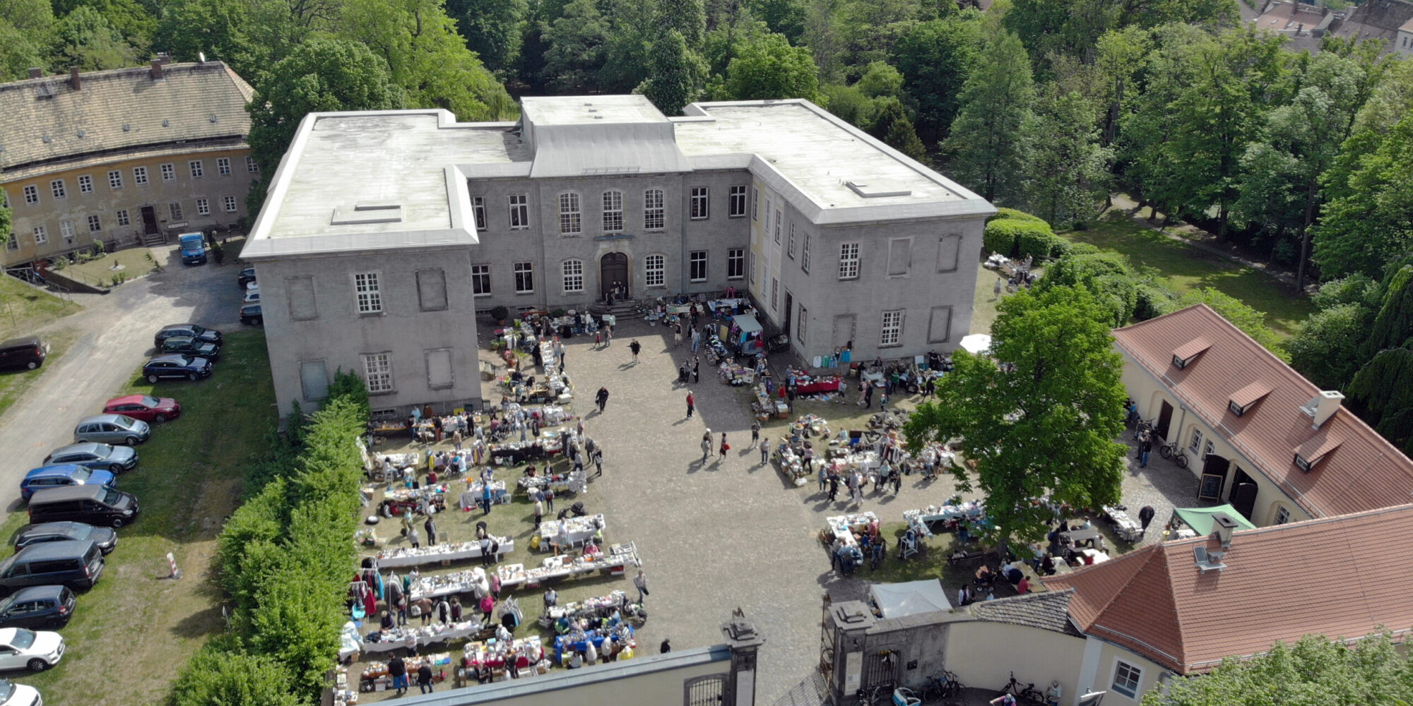 Schlossflohmarkt